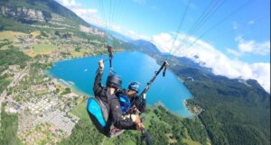 Lire la suite à propos de l’article Comment s&rsquo;habiller pour faire un baptême de parapente ?
